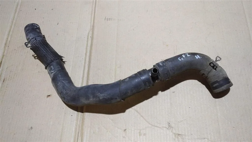 Б.у. патрубок радиатора MITSUBISHI OUTLANDER GF2W MITSUBISHI OUTLANDER GF2W