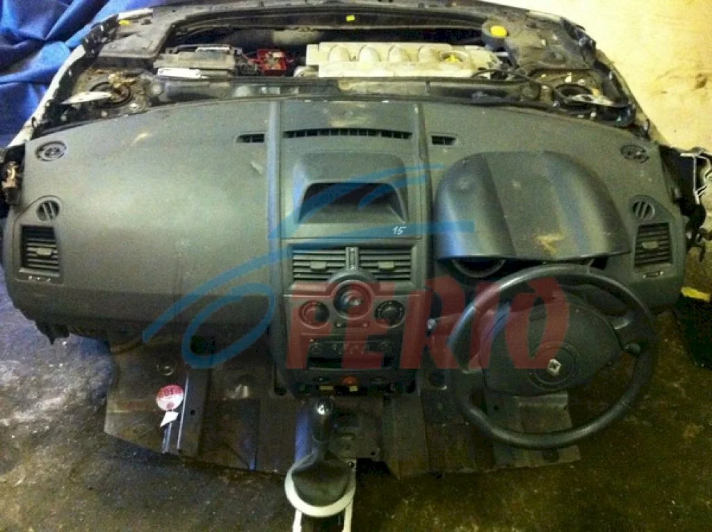 Продажа Renault Megane 1.6 (115Hp) (K4M 760) FWD MT по запчастям