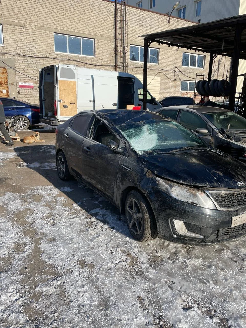 Продажа Kia Rio 1.6 (123Hp) (G4FC) FWD MT по запчастям