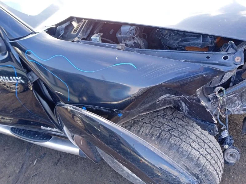 Продажа Toyota Hilux Pick Up 3.0D (171Hp) (1KD-FTV) 4WD AT по запчастям