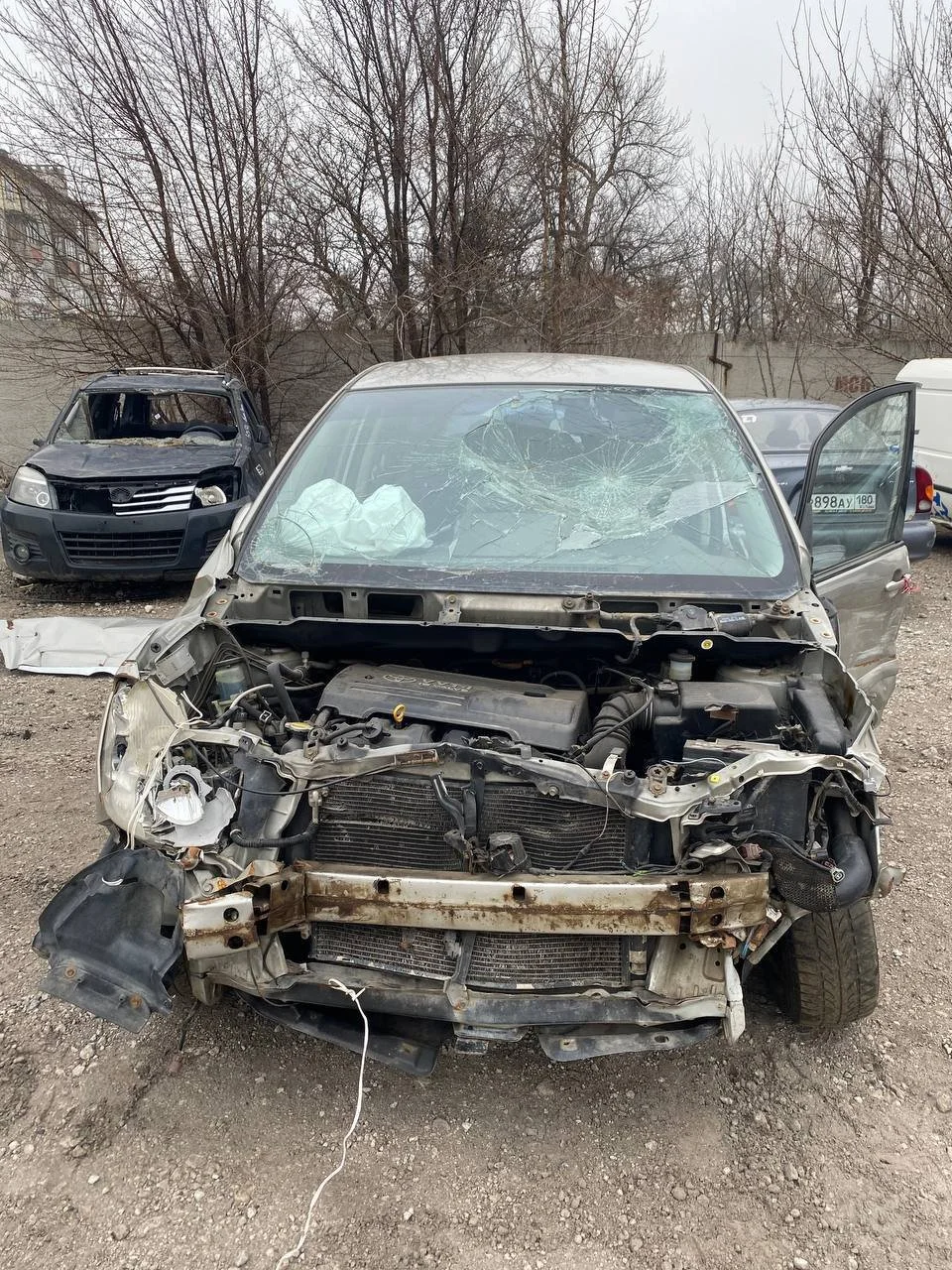 Продажа Toyota Corolla Verso 1.6 (110Hp) (3ZZ-FE) FWD MT по запчастям