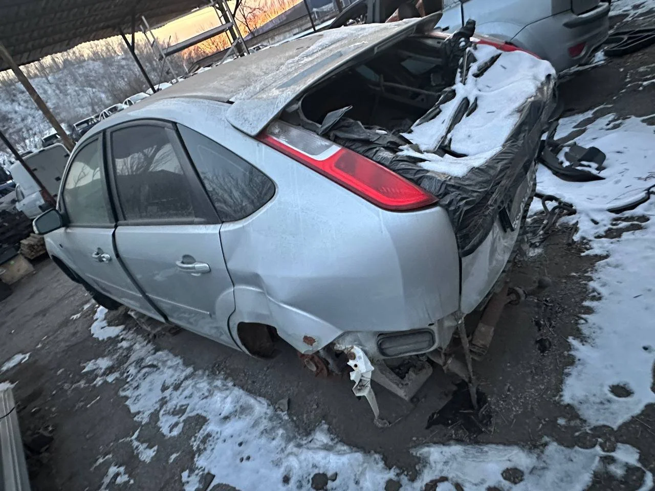 Продажа Ford Focus 2.0 (145Hp) (AODA) FWD MT по запчастям