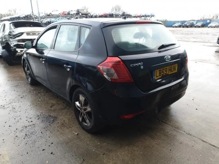 Продажа Kia Ceed 1.6 (123Hp) (G4FC) FWD AT по запчастям
