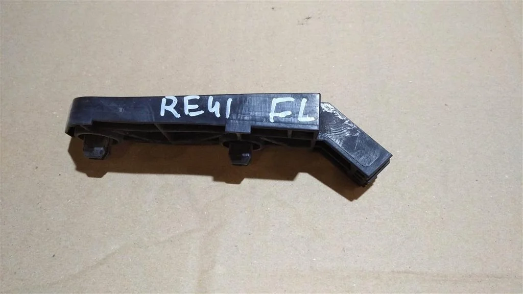 Б.у. крепление бампера перед HONDA CR-V RE HONDA CR-V RE