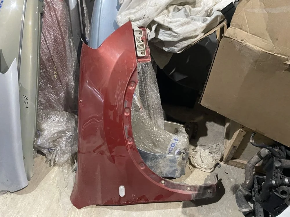 крыло переднее правое nissan qashqai J10 дефект