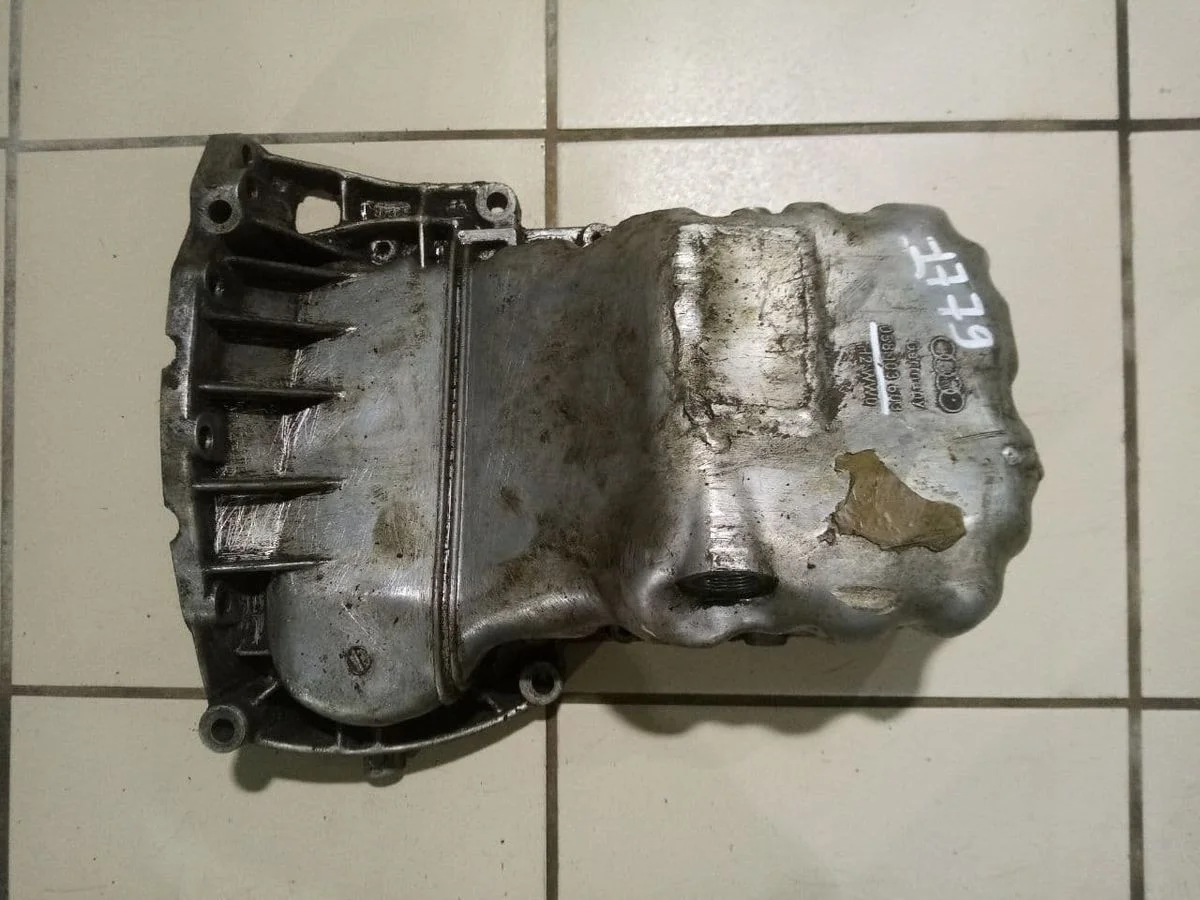 Поддон масляный двигателя Audi A4 (B5) I 2-й рестайлинг (1999–2001)