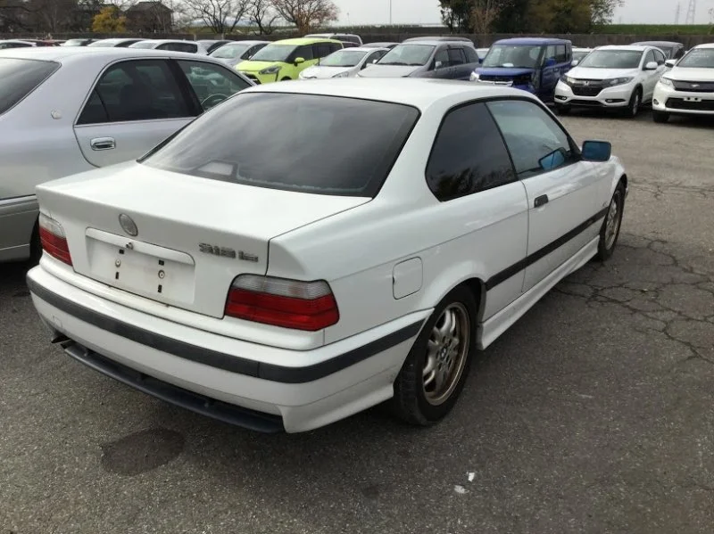 Продажа BMW 3er 1.8 (140Hp) (M44B19) RWD MT по запчастям