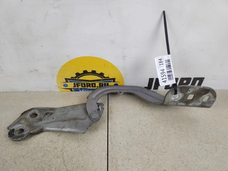 Петля капота Ford Focus 3 2013 CB8