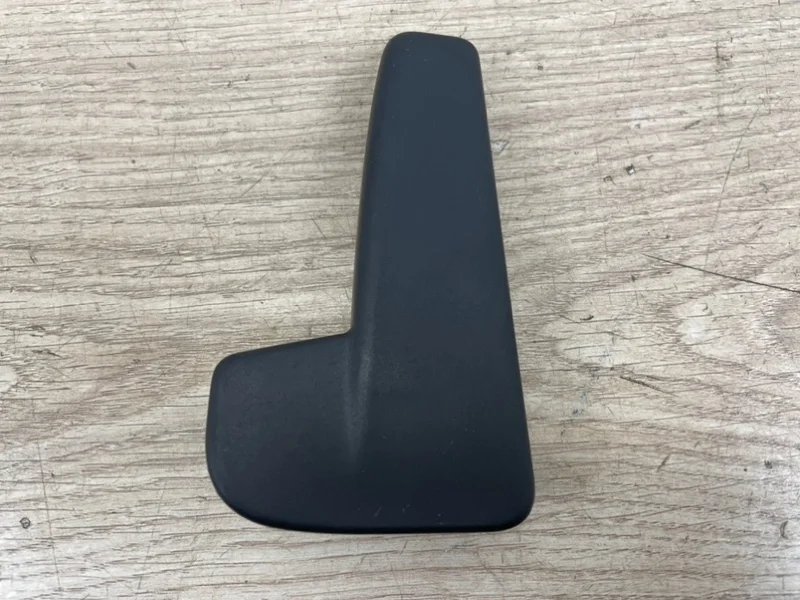 Ручка открывания капота VW Tiguan 2 2016- AD1