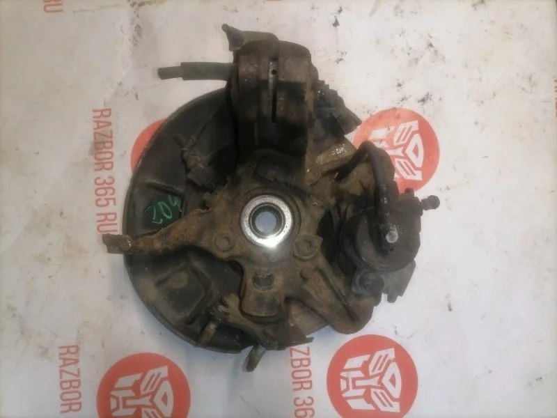 Кулак Audi A3 2007 8P1