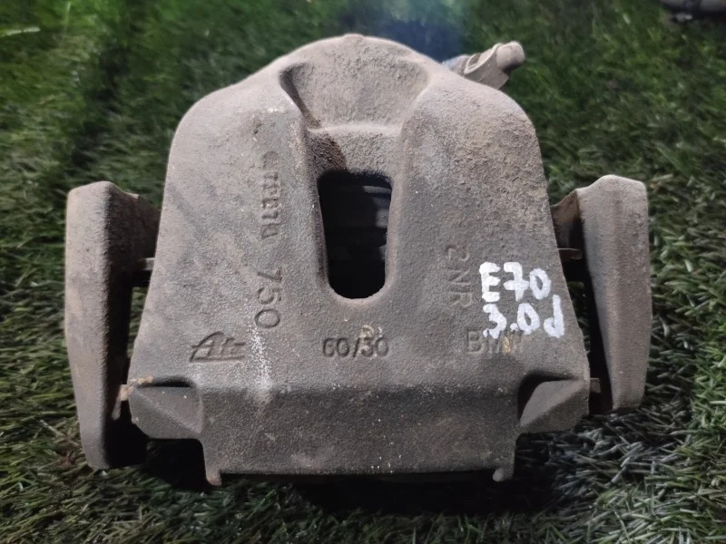 Суппорт тормозной BMW X5 3.0D E70