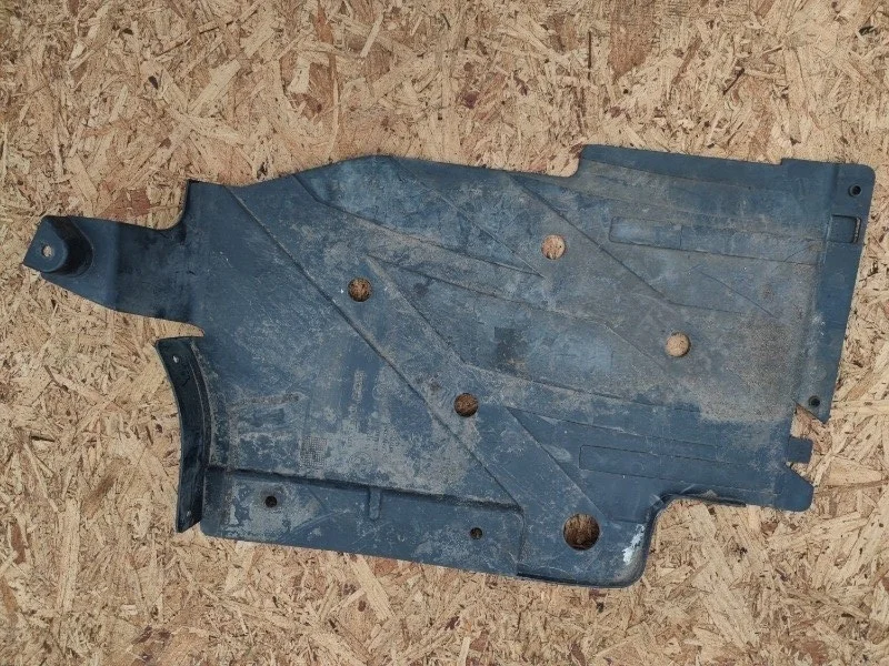 Облицовка днища кузова BMW 328i 2012 F30