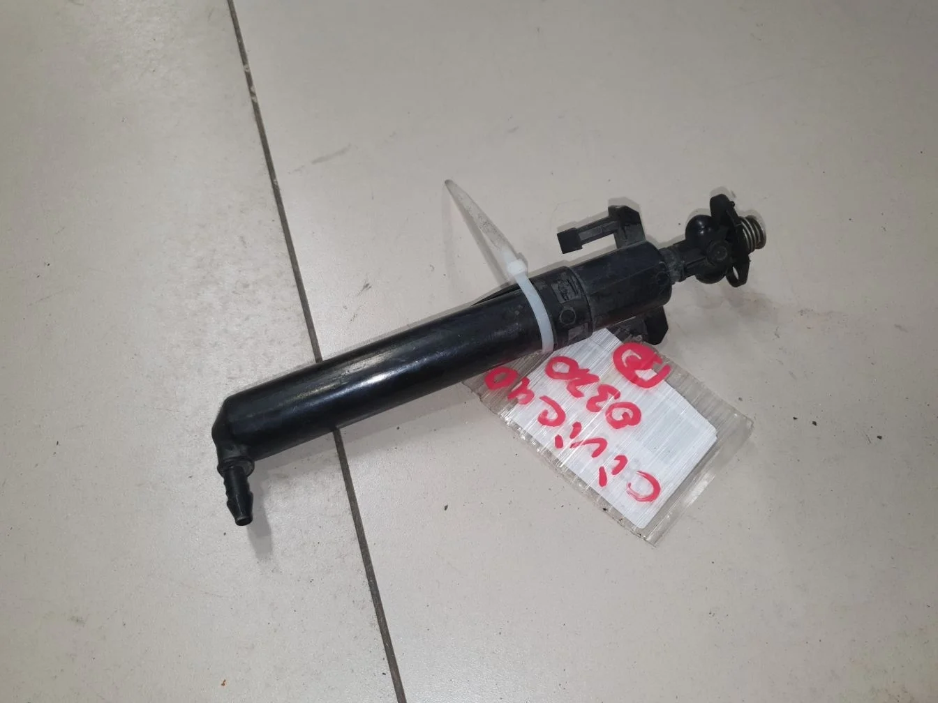 Форсунка омывателя фары правая для Citroen C5 2001-2008