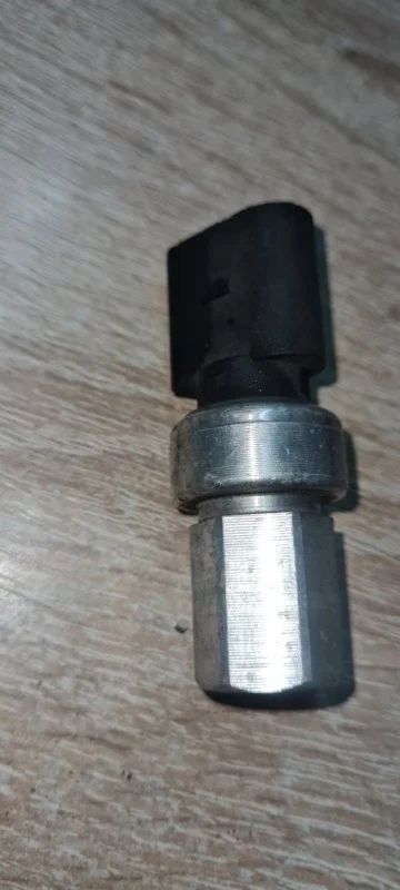 Датчик давления Volkswagen Touareg 2005 7L6