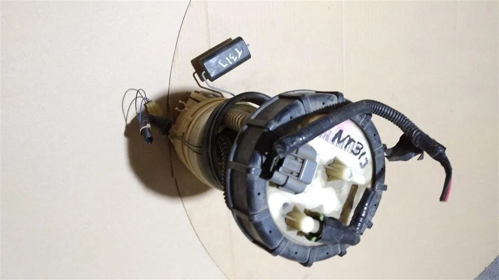 Б.у. насос топливный NISSAN X-TRAIL T31 NISSAN X-TRAIL T31