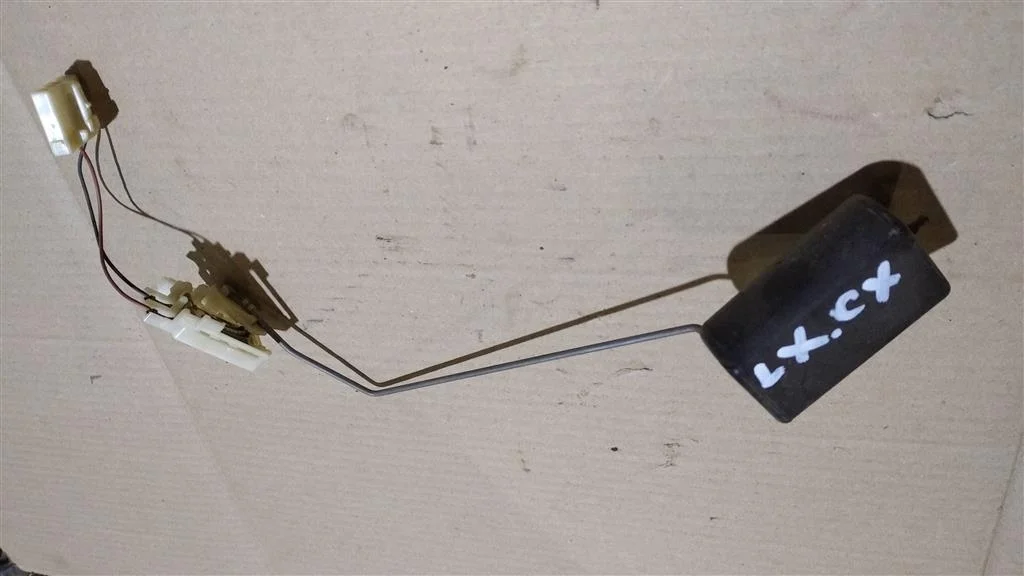 Б.у. датчик уровня топлива MITSUBISHI LANCER CY3A MITSUBISHI LANCER CY3A