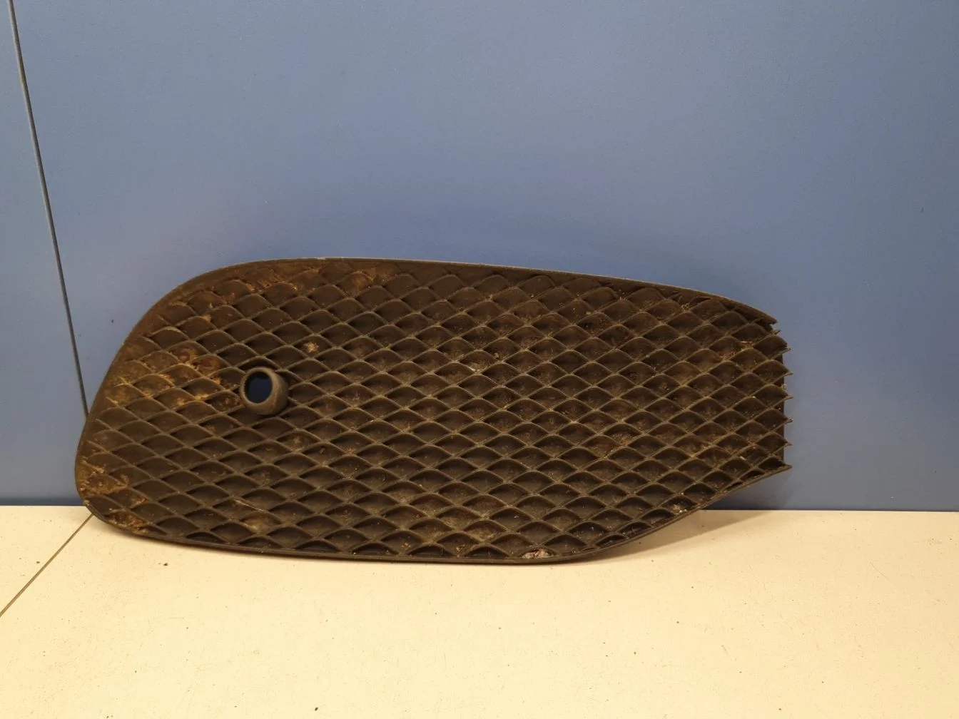 Решётка в бампер правая для Mercedes E-klasse W213 2016-