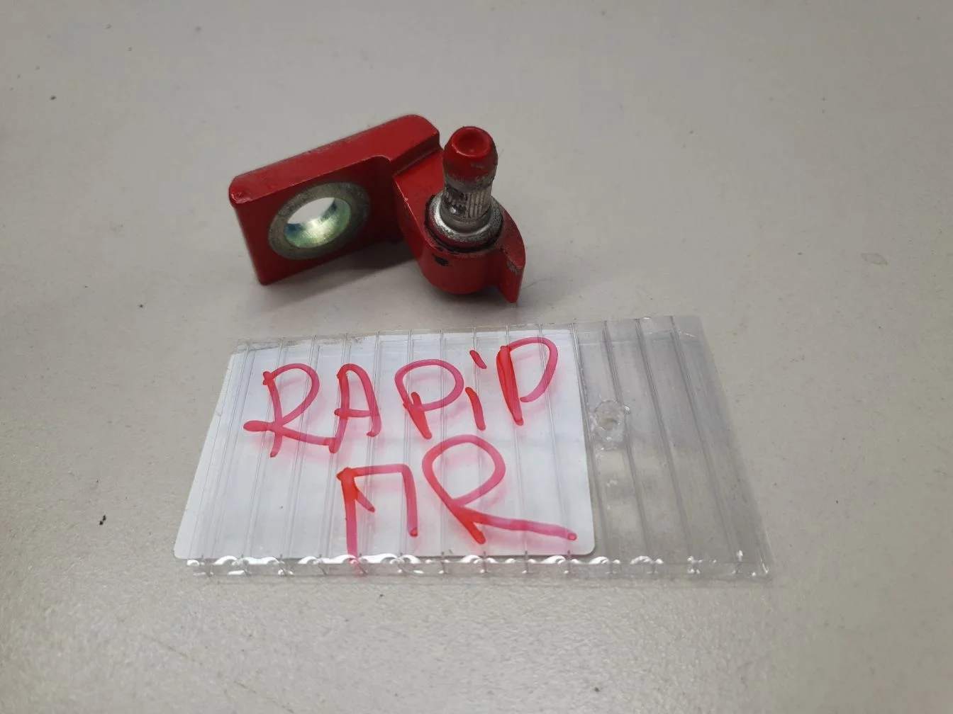 Петля двери передней правой нижняя для Volkswagen Polo Sedan 2020-