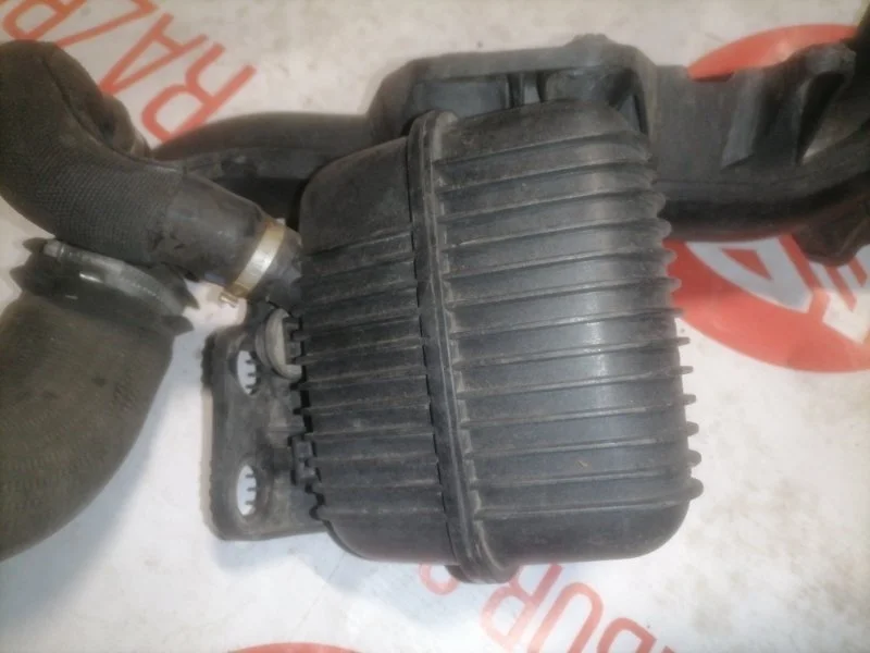 Резонатор Audi A5 2010 8T3