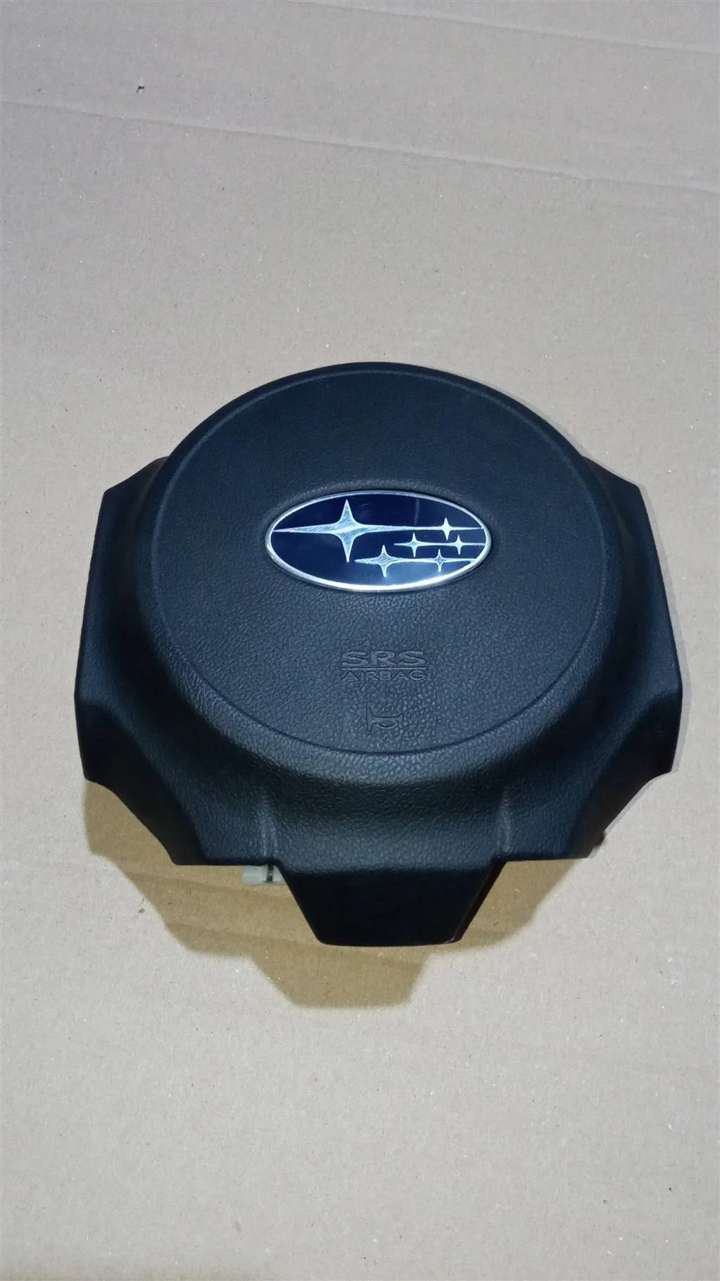 Б.у. подушка безопасности водителя SUBARU FORESTER S13 SUBARU FORESTER S13