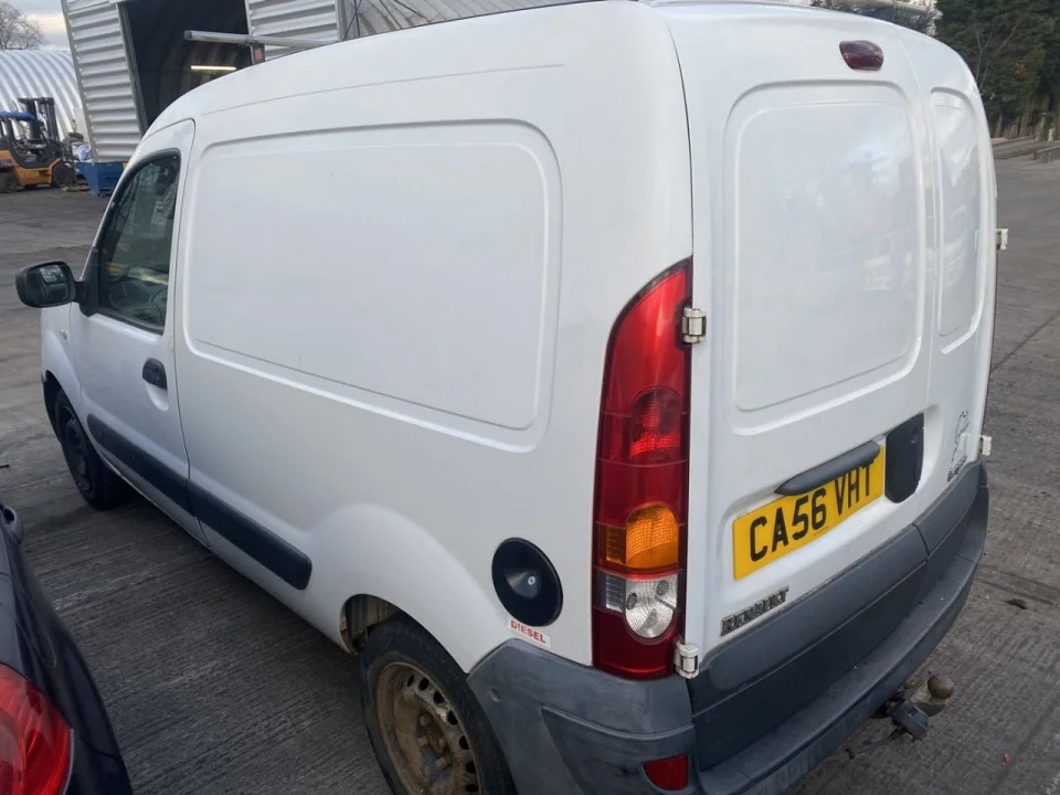 Продажа Renault Kangoo 1.5D (68Hp) (K9K) FWD MT по запчастям
