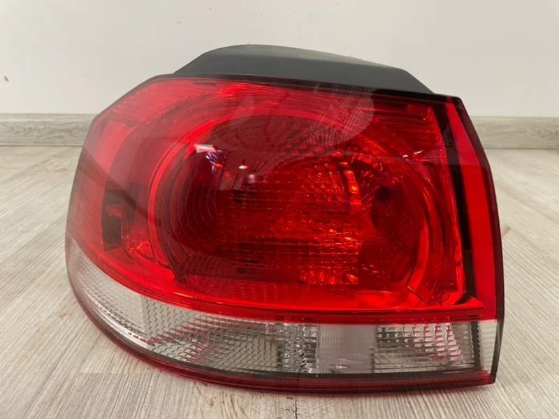Фонарь в крыло VW Golf MK6 2008-2012 5K