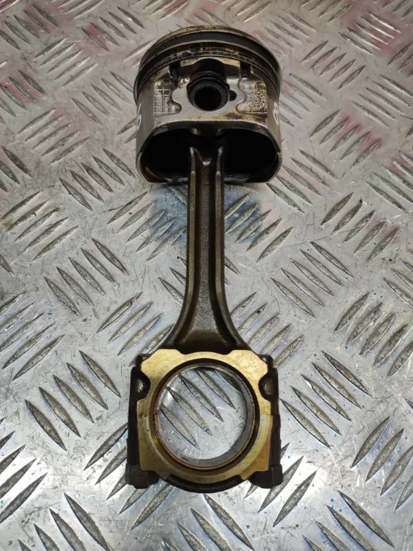 Поршень шатун Nissan Almera 2004 A2010AU000 N16 QG16