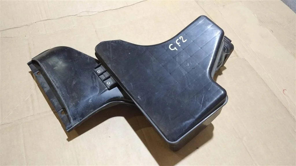 Б.у. воздухозаборник MITSUBISHI OUTLANDER GF2W MITSUBISHI OUTLANDER GF2W
