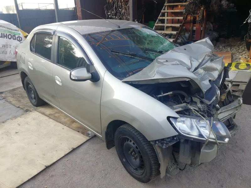 Продажа Renault Logan 1.6 (82Hp) (K7M 812) FWD MT по запчастям