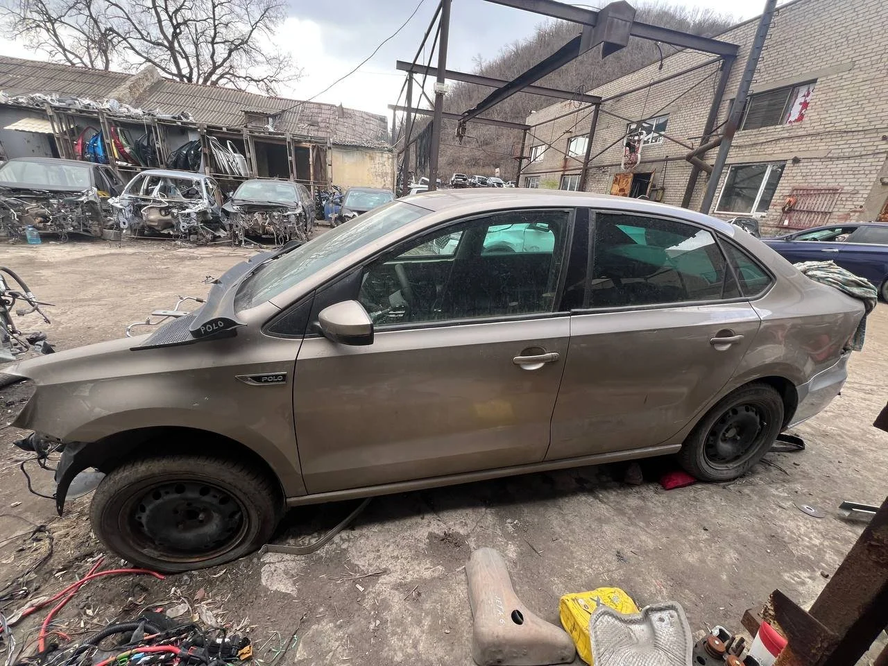 Продажа Volkswagen Polo 1.6 (110Hp) (CWVA) FWD AT по запчастям