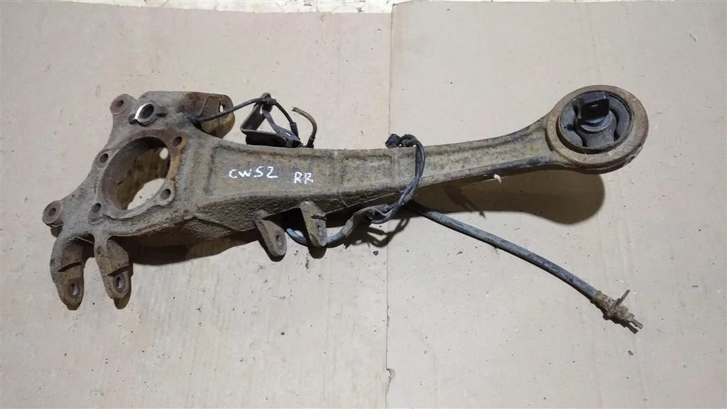 Б.у. рычаг продольный MITSUBISHI OUTLANDER XL CW5W MITSUBISHI OUTLANDER XL CW5W