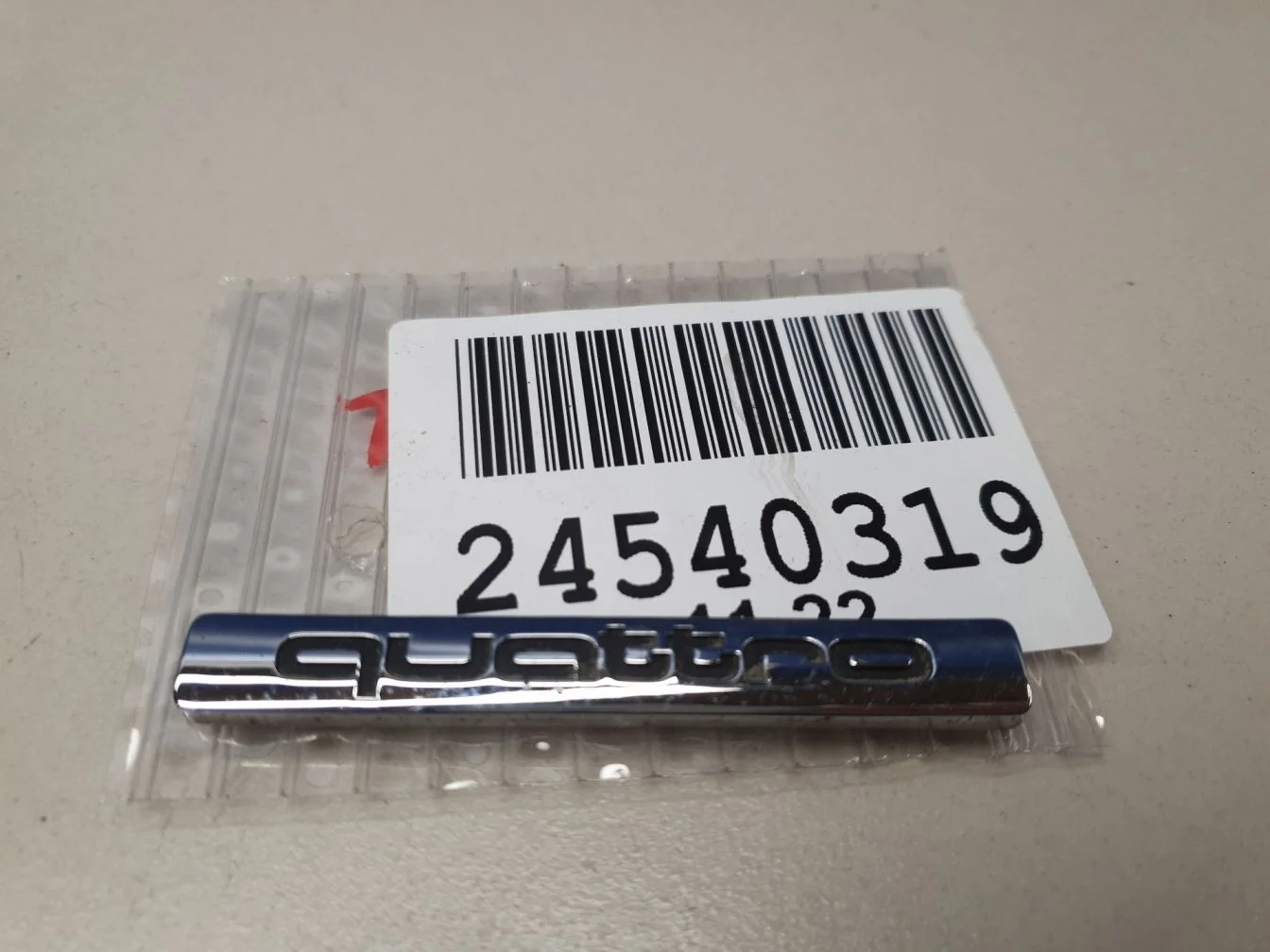 Эмблема двери багажника для Audi Q5 8R 2008-2017