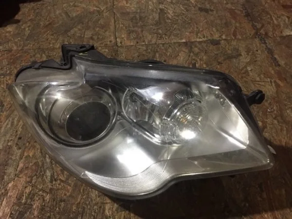 Фара ксенон Volkswagen Touran 2010 1T2