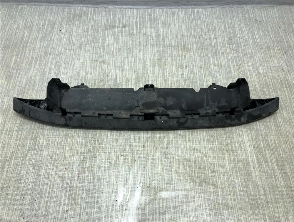 Усилитель бампера FRONT нижний (пластик) SEDAN