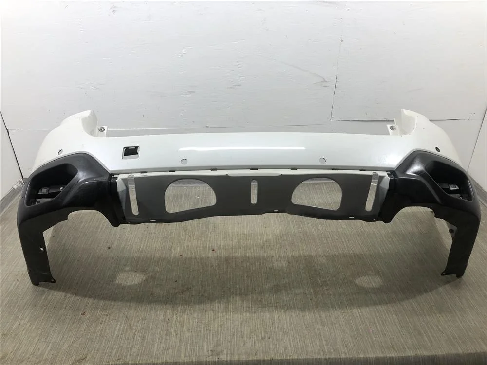 Бампер REAR OBK под парктроники белый