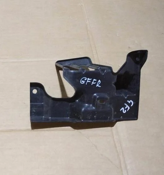 Б.у. дефлектор радиатора MITSUBISHI OUTLANDER GF2W MITSUBISHI OUTLANDER GF2W