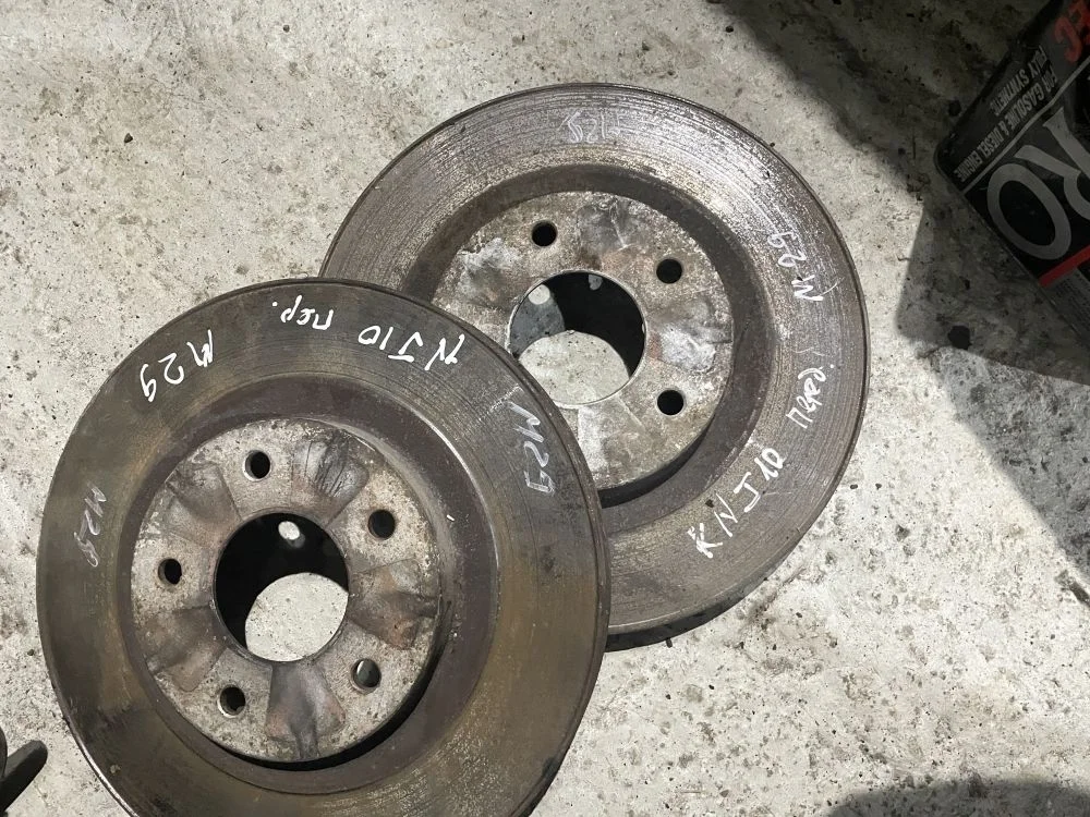 диски тормозные передние nissan qashqai J10 комплект