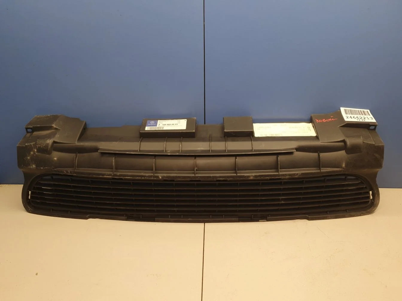 Решётка в бампер центральная для Mercedes A-klasse W169 2004-2012