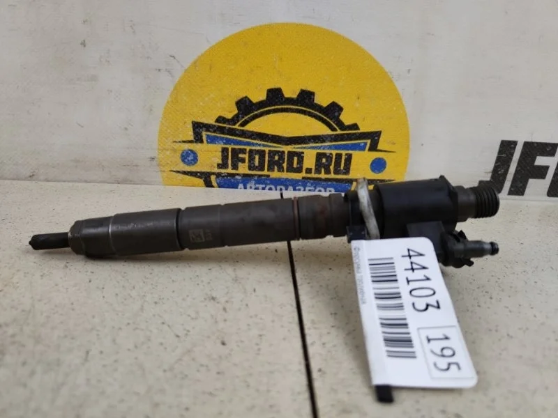 Форсунка топливная Volvo XC60 2010 DZ44