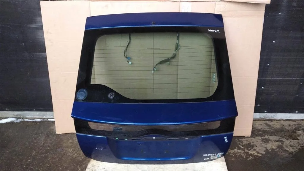 Б.у. дверь багажника TOYOTA PRIUS NHW20 TOYOTA PRIUS NHW20