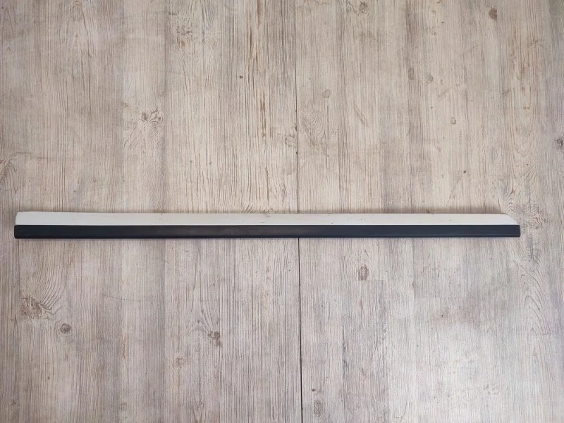Молдинг двери VW Passat B8 2015-2021 3G