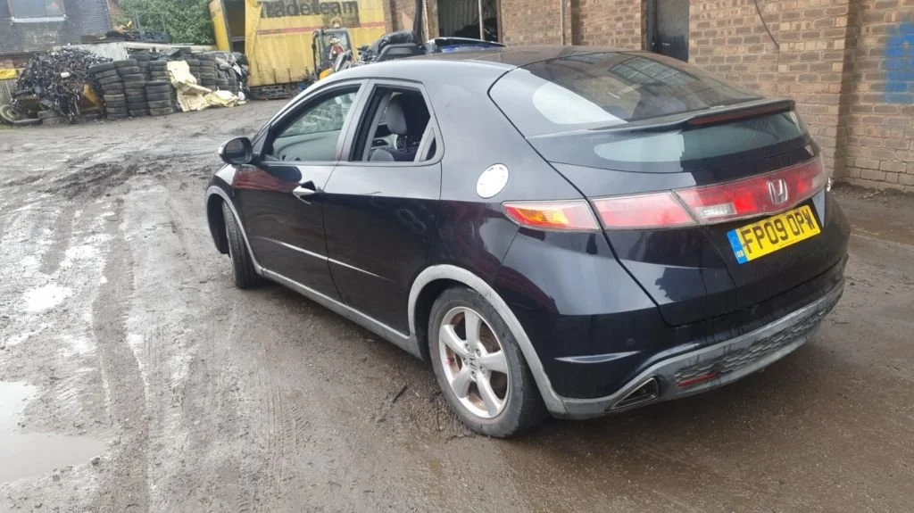 Продажа Honda Civic 1.8 (140Hp) (R18A2) FWD MT по запчастям
