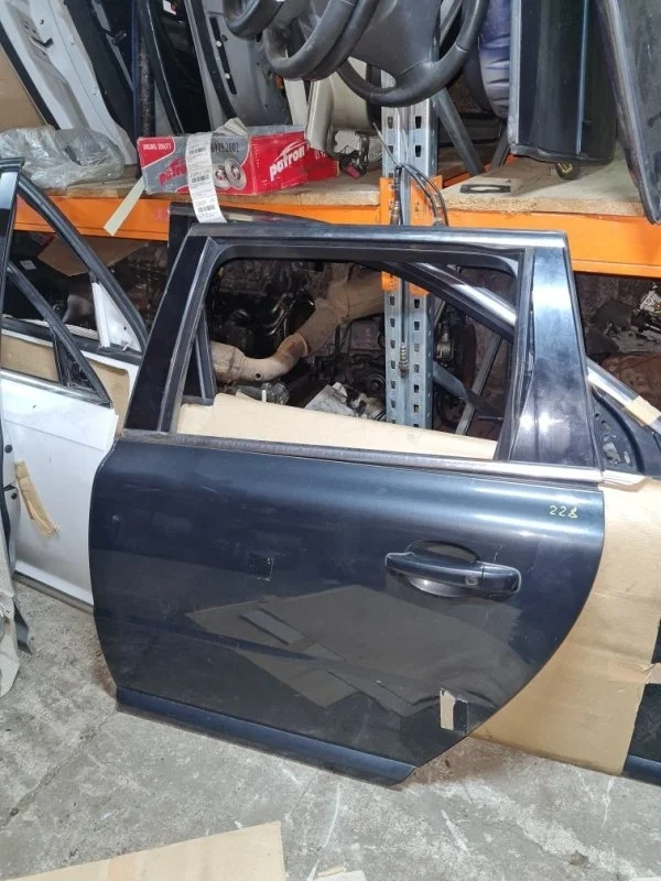 Дверь Volvo Xc70 2012 P3