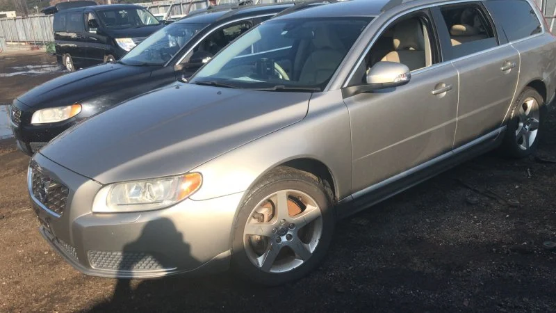 Продажа Volvo V70 2.5 (200Hp) (B5254T6) FWD MT по запчастям