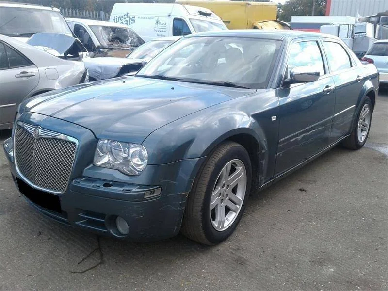 Продажа Chrysler 300C 3.0D (218Hp) (OM642 TURBODIESEL V6) RWD AT по запчастям