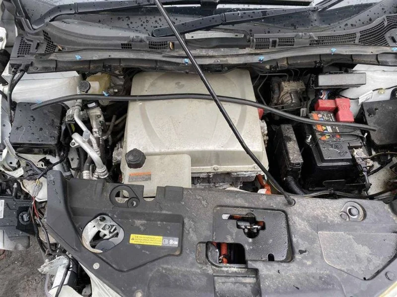 Продажа Nissan Leaf 0.0E (109Hp) (EM57) FWD RDT по запчастям