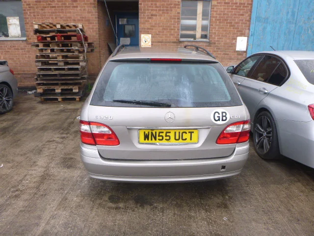 Продажа Mercedes-Benz E class 3.2D (204Hp) (648.961) RWD AT по запчастям
