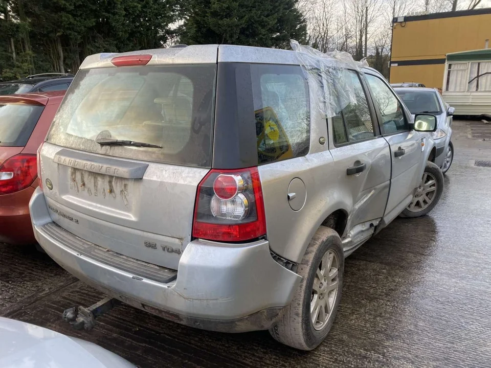 Продажа Land Rover Freelander 2.2D (160Hp) (224DT) 4WD AT по запчастям