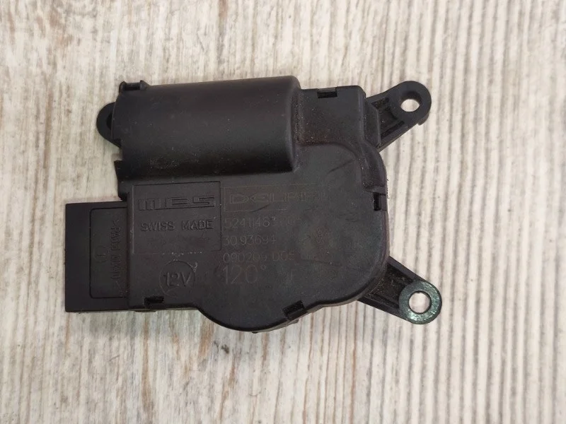 Моторчик заслонки отопителя VW Touareg 2003-2010 7L