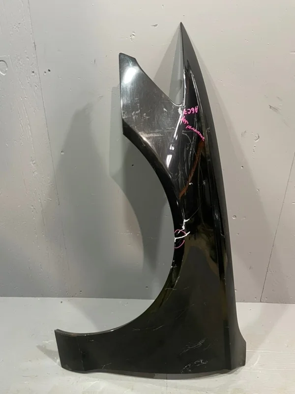 Крыло Audi A6 C7